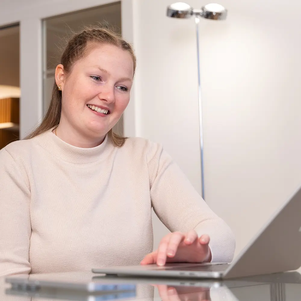 Webdesign Agentur Hamburg – Ansprechpartnerin